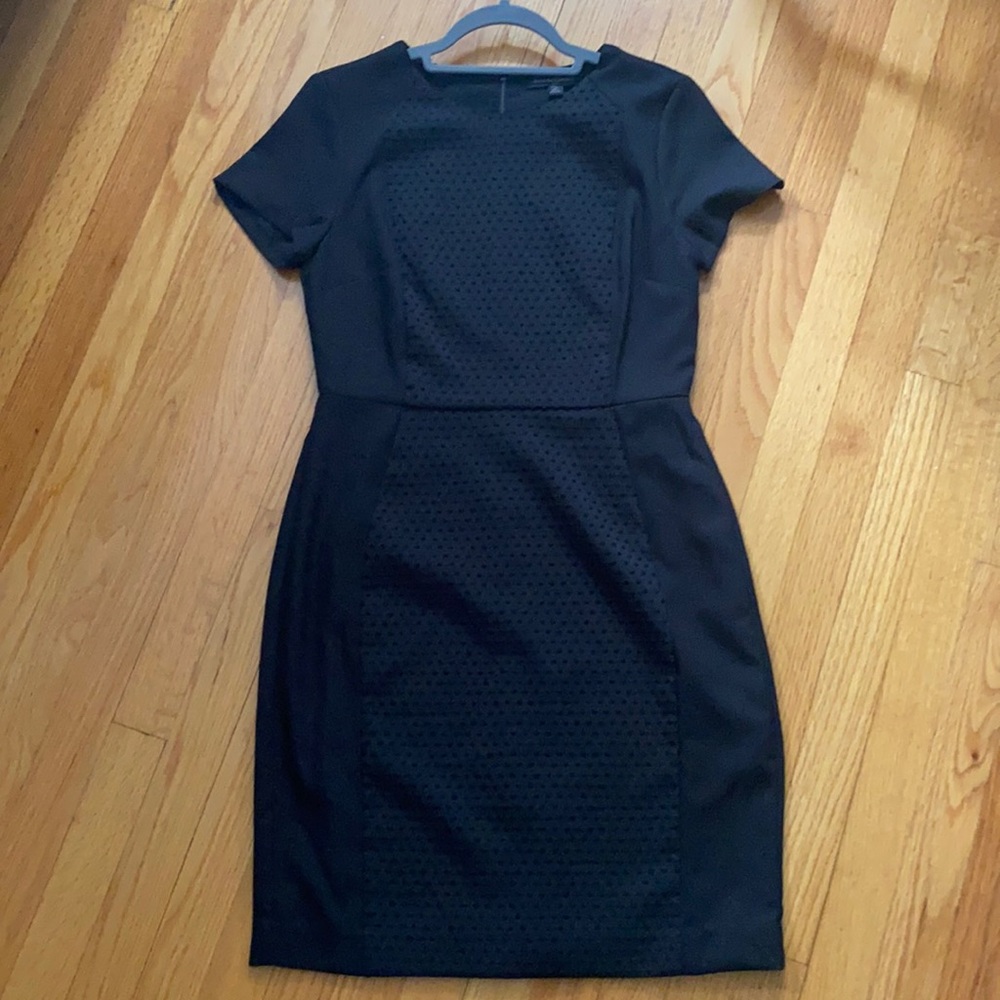 Black short sleeve dress with polka dot style